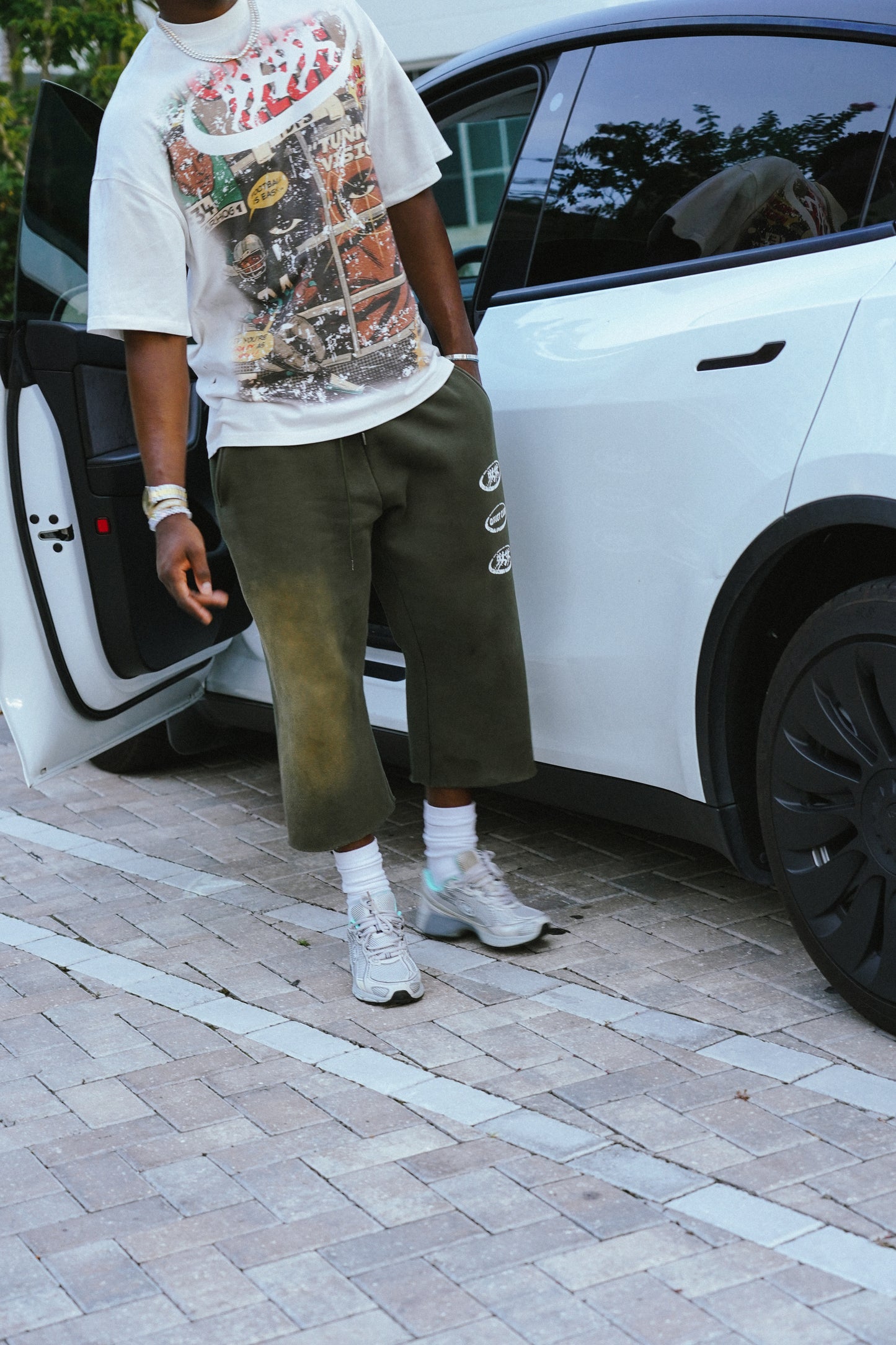 GREEN RUSH 3/4 SHORTS